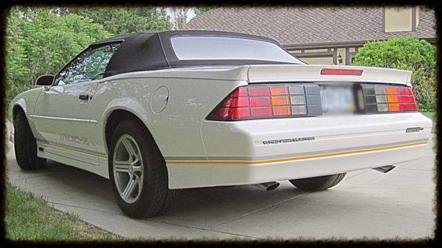 1990 White Chevrolet Camaro Convertible