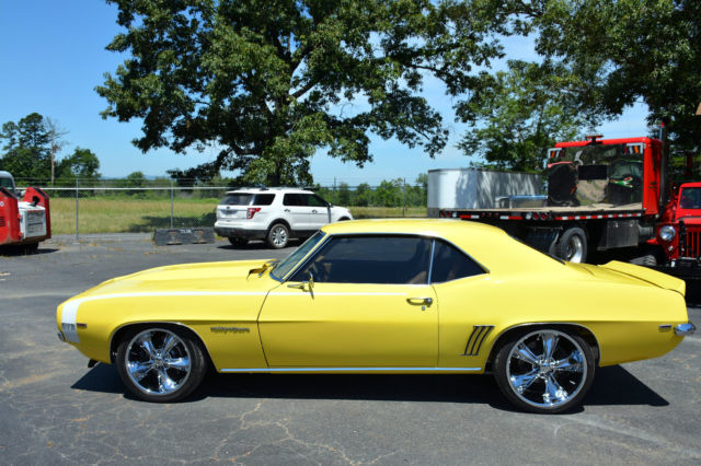 1969 YELLOW Chevrolet Camaro Coupe