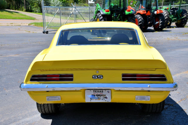 1969 YELLOW Chevrolet Camaro Coupe