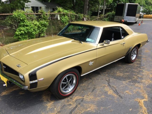 1969 Gold Chevrolet Camaro Coupe