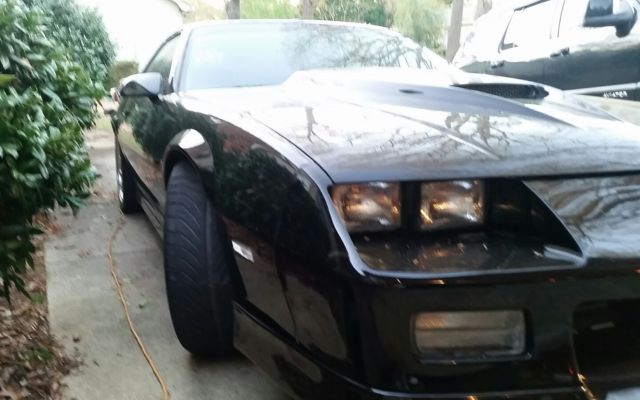 1986 Black Chevrolet Camaro Coupe
