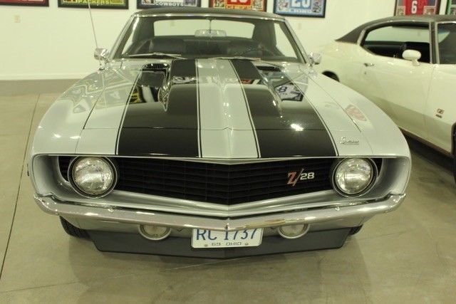1969 Cortez Silver Chevrolet Camaro
