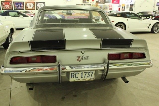 1969 Cortez Silver Chevrolet Camaro