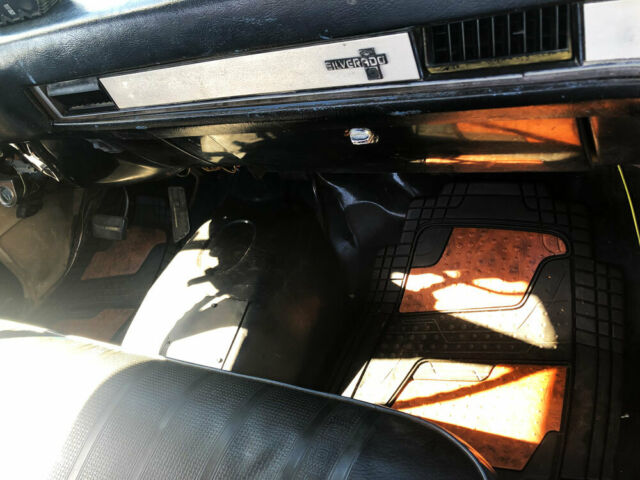 1984 Black Chevrolet C-10 Standard Cab Pickup