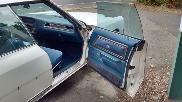 1972 White Chevrolet Capriceold Sport Sedan