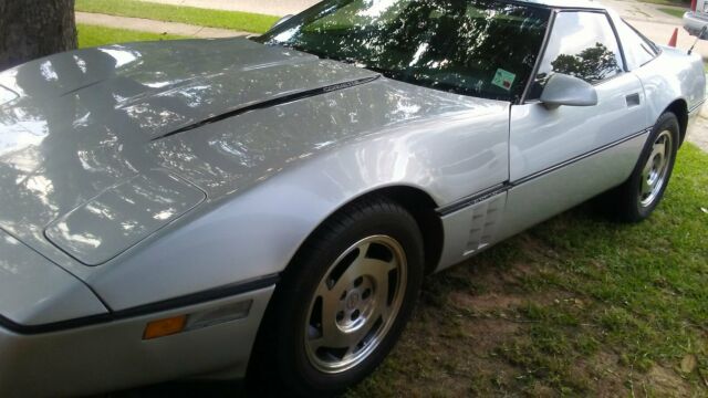 1988 Gray Chevrolet Corvette Coupe
