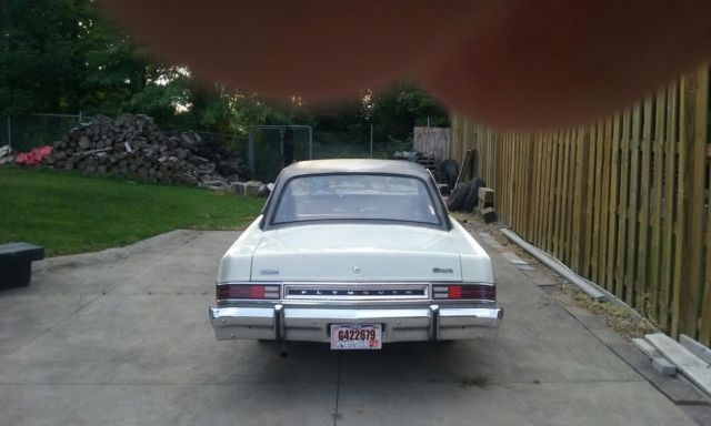 1975 White Plymouth Valiant Coupe