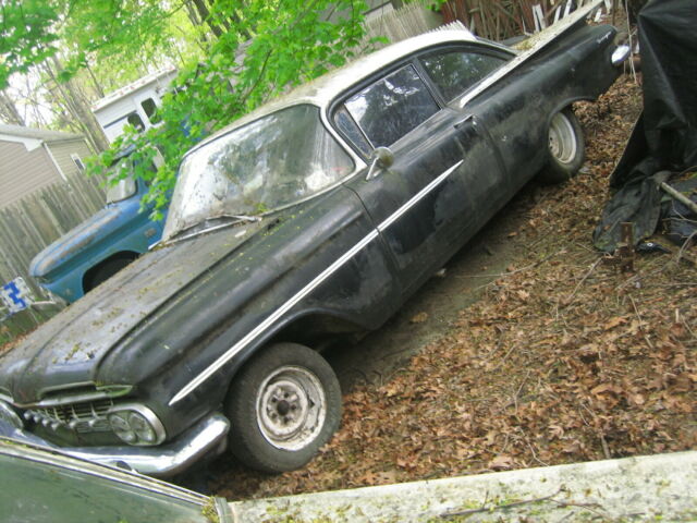 1959 b/w Chevrolet Bel Air/150/210 2 door
