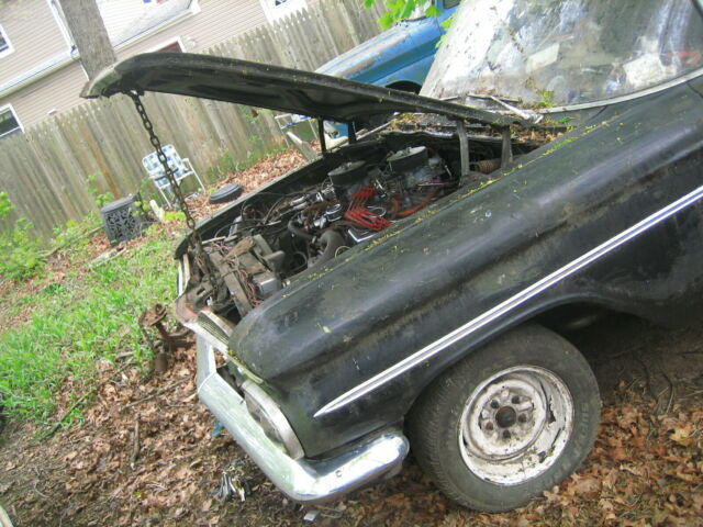 1959 b/w Chevrolet Bel Air/150/210 2 door