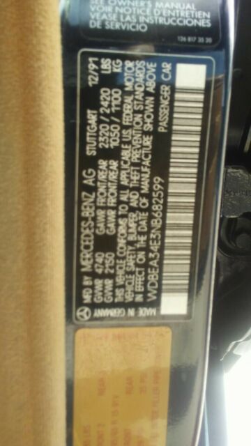 1992 Blue Mercedes-Benz E-Class Sedan