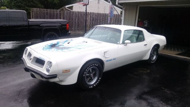 1974 White Pontiac Trans Am Coupe