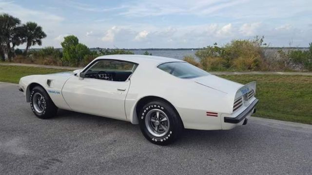 1974 White Pontiac Trans Am Coupe
