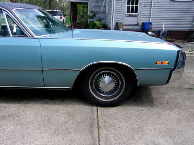 1970 BLUE Chrysler Newport 4 DOOR