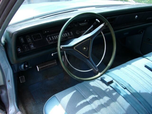 1970 BLUE Chrysler Newport 4 DOOR