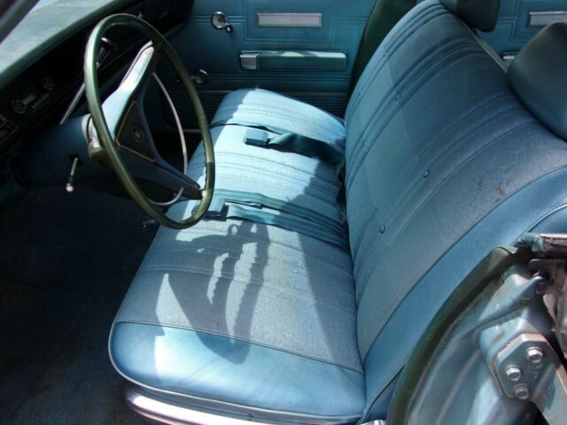 1970 BLUE Chrysler Newport 4 DOOR