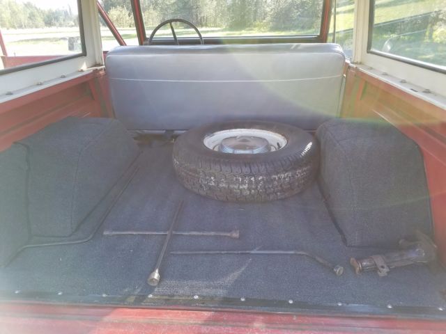 1966 Red/White Ford Bronco U15