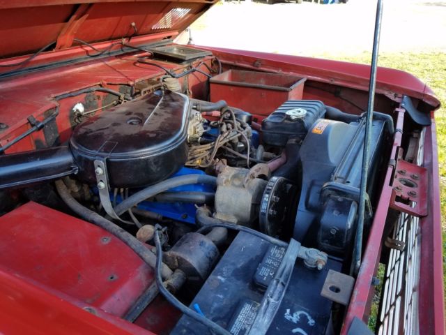 1966 Red/White Ford Bronco U15