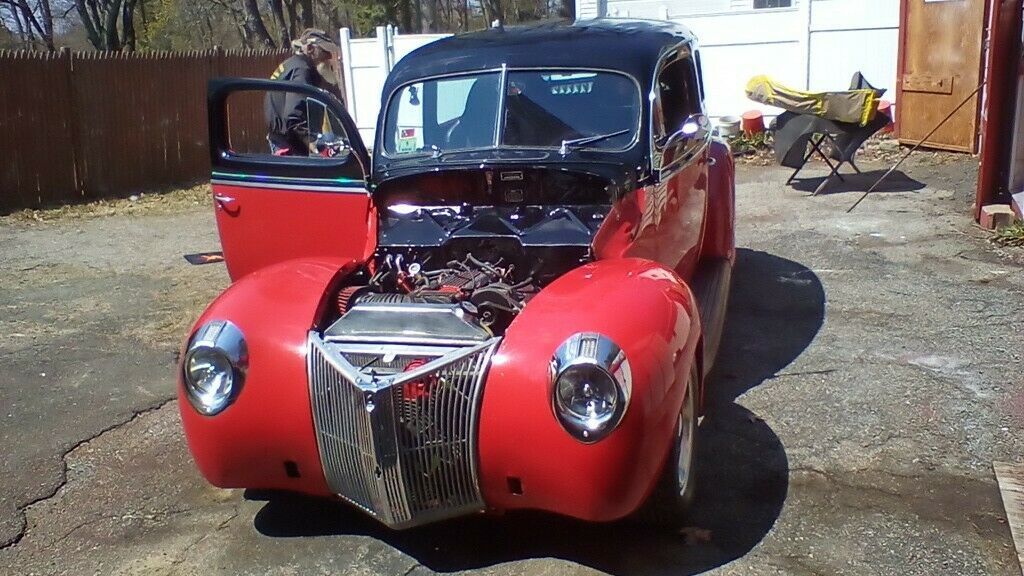 1940 Ford Starliner Sedan