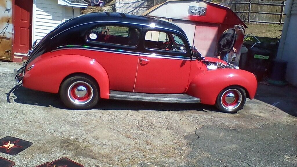 1940 Ford Starliner Sedan