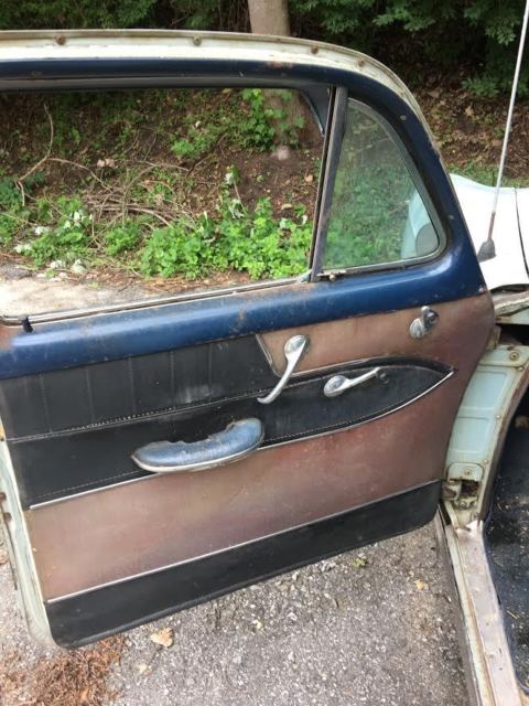 1953 blue Chevrolet Bel Air/150/210 four door seadan