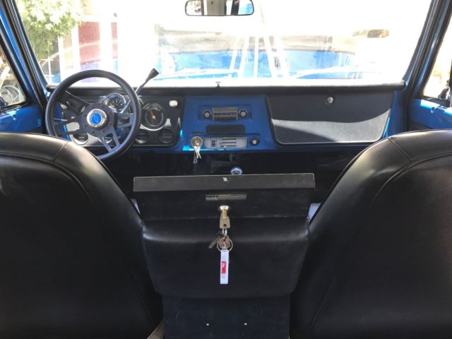 1972 Blue Chevrolet Blazer