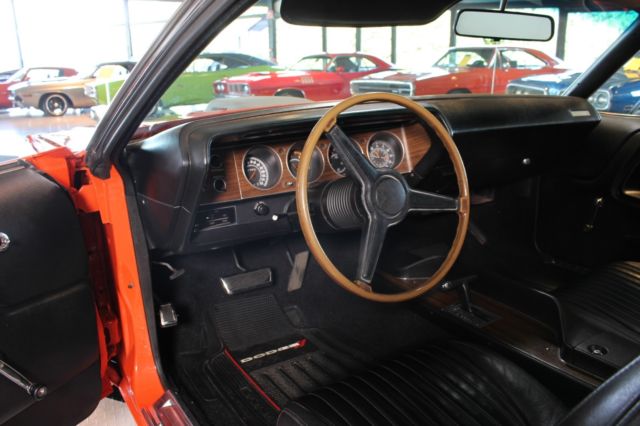 1971 Hemi orange Dodge Challenger Coupe