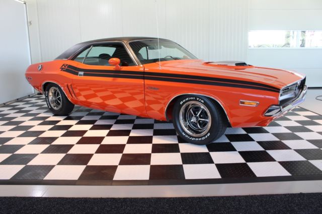 1971 Hemi orange Dodge Challenger Coupe