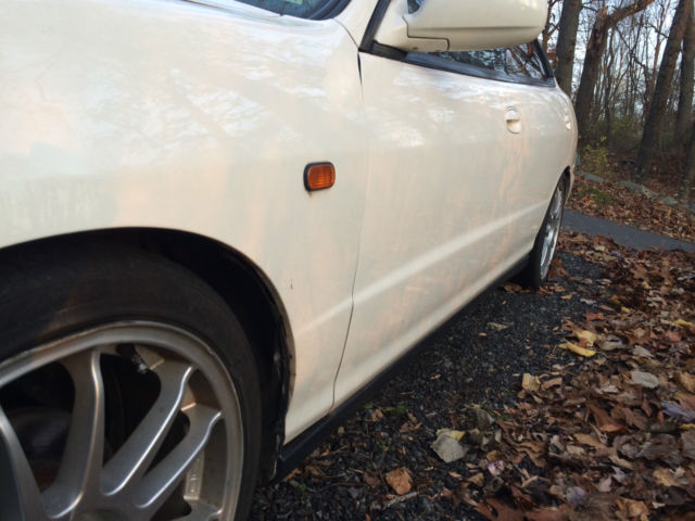 1994 White Acura Integra Sedan