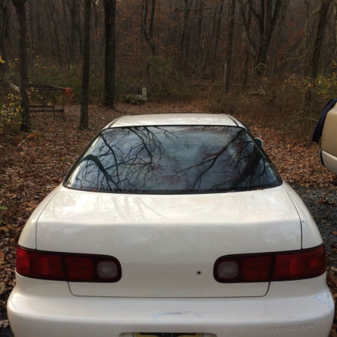1994 White Acura Integra Sedan