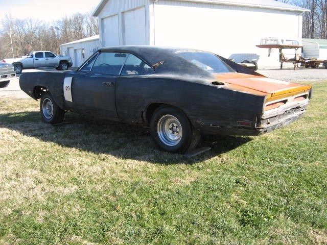 1970 METALLIC BRONZE Dodge Charger Coupe