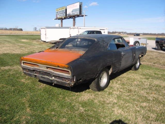 1970 METALLIC BRONZE Dodge Charger Coupe