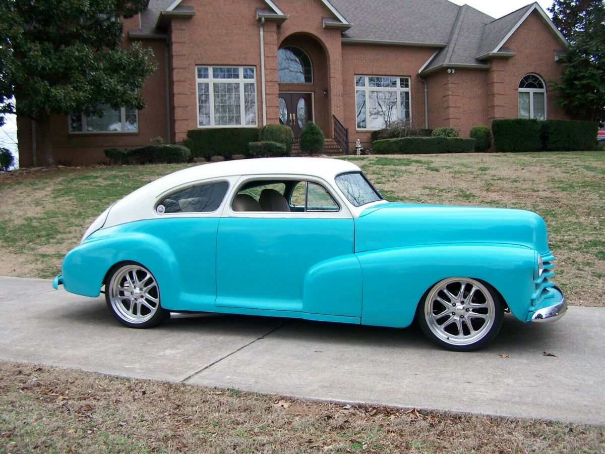 1948 Blue Chevrolet FLEETLINE Sedan