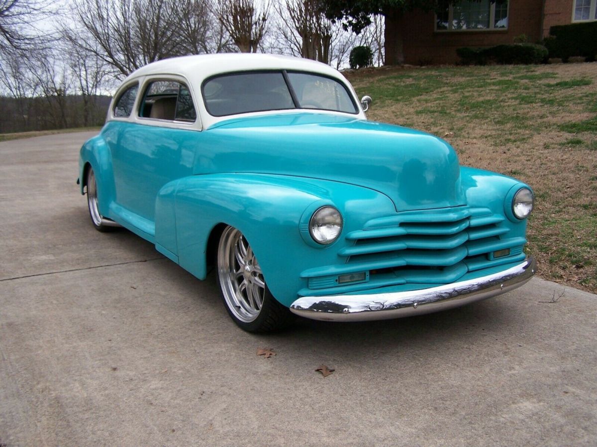 1948 Blue Chevrolet FLEETLINE Sedan