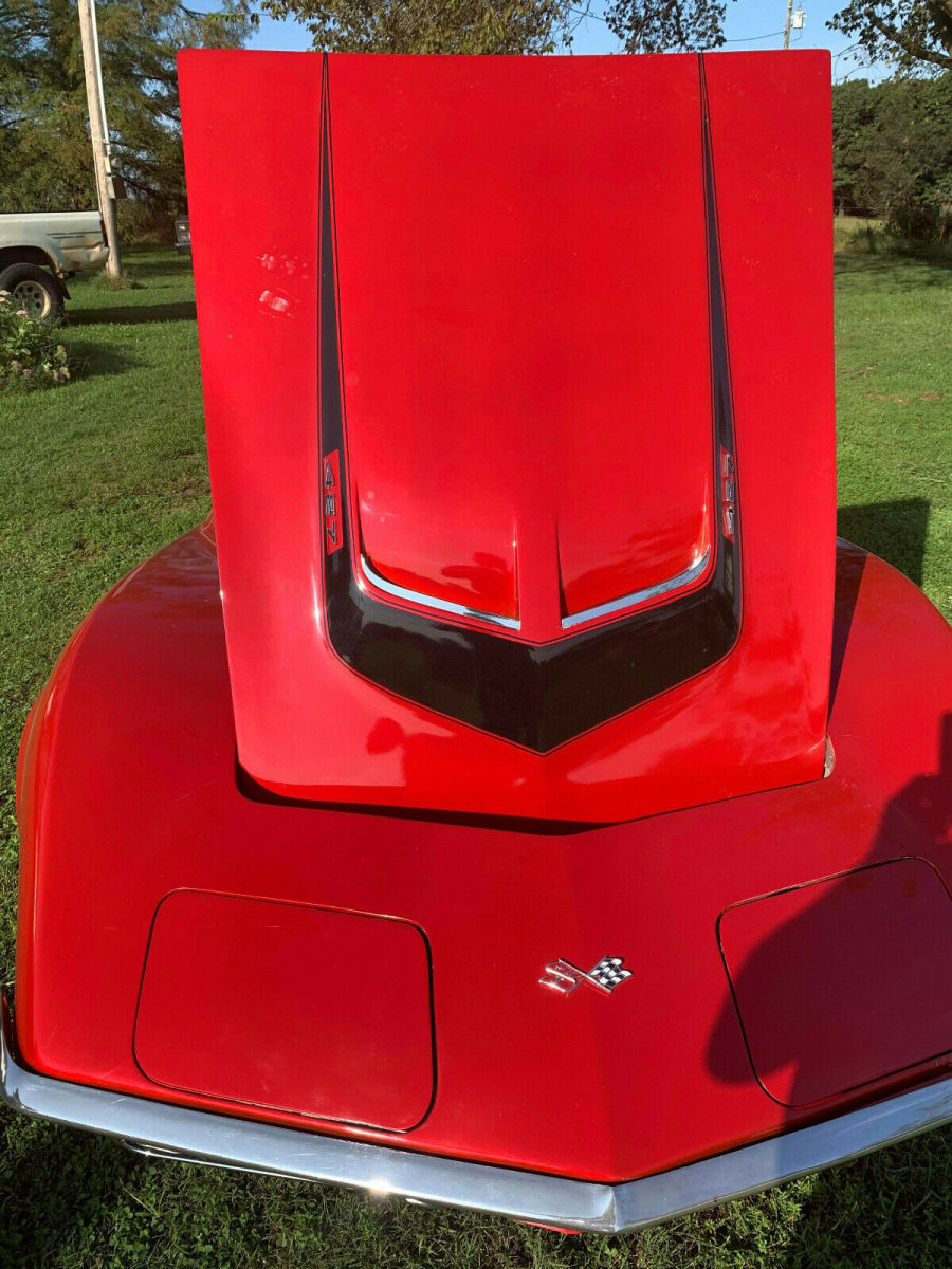 1969 Red Chevrolet Corvette Coupe