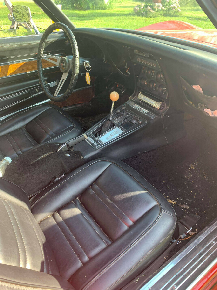 1969 Red Chevrolet Corvette Coupe