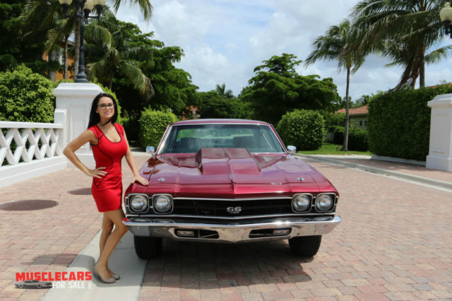 1969 Red Chevrolet Chevelle Coupe