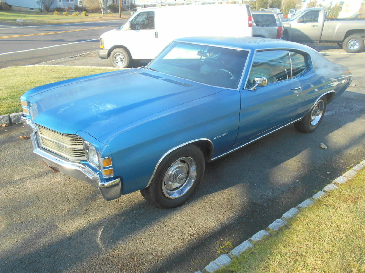 1971 Blue Chevrolet Chevelle 2 dr coupe