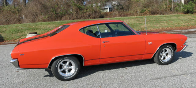 1969 Orange Chevrolet SS Coupe