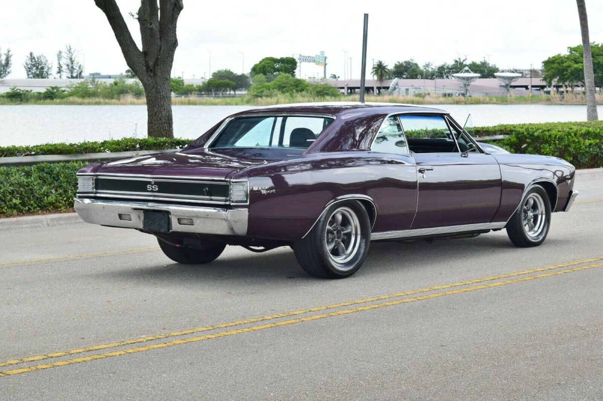 1967 Purple Chevrolet Chevelle Coupe