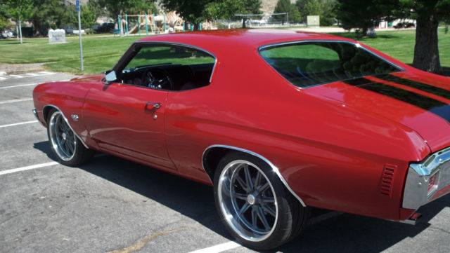 1970 Red Chevrolet Chevelle Coupe