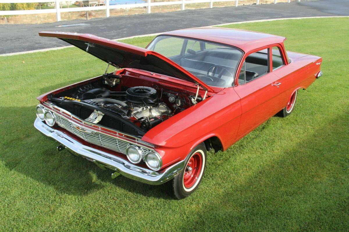 1961 hondurus maroon Chevrolet Biscayne Coupe
