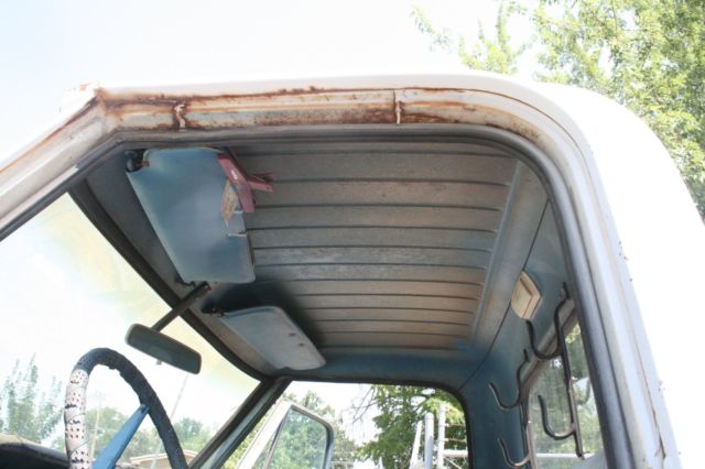 1967 White Chevrolet C-10 Cab & Chassis