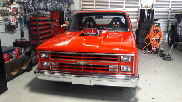 1987 Red Chevrolet C-10 Crew Cab Pickup