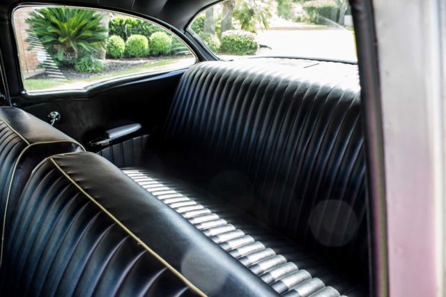 1955 Black/Silver Chevrolet Bel Air/150/210 2 Door Post