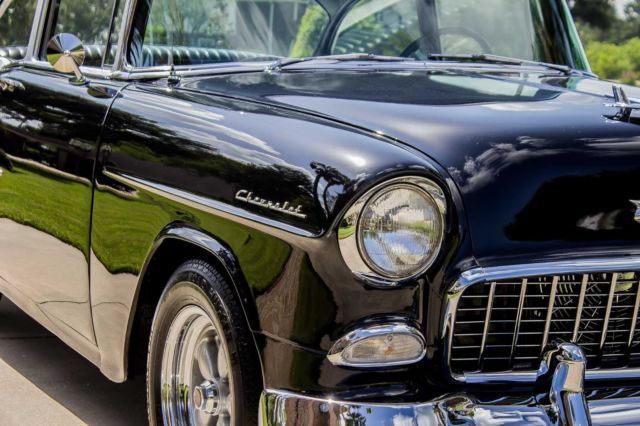 1955 Black/Silver Chevrolet Bel Air/150/210 2 Door Post