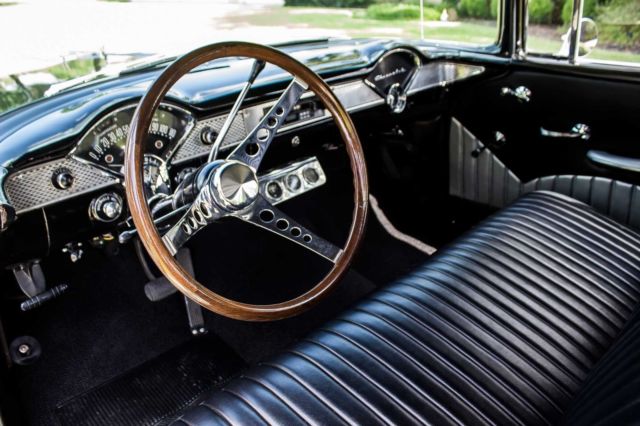 1955 Black/Silver Chevrolet Bel Air/150/210 2 Door Post