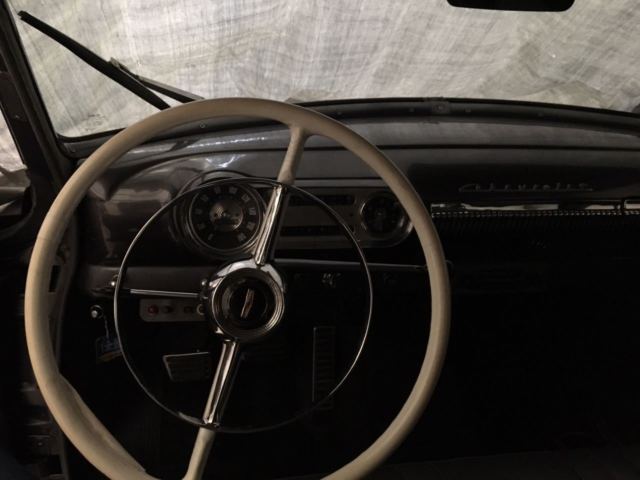 1954 Gris plateado Chevrolet Bel Air/150/210