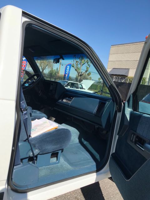1993 Summit white Chevrolet C/K Pickup 1500 Standard Cab Pickup