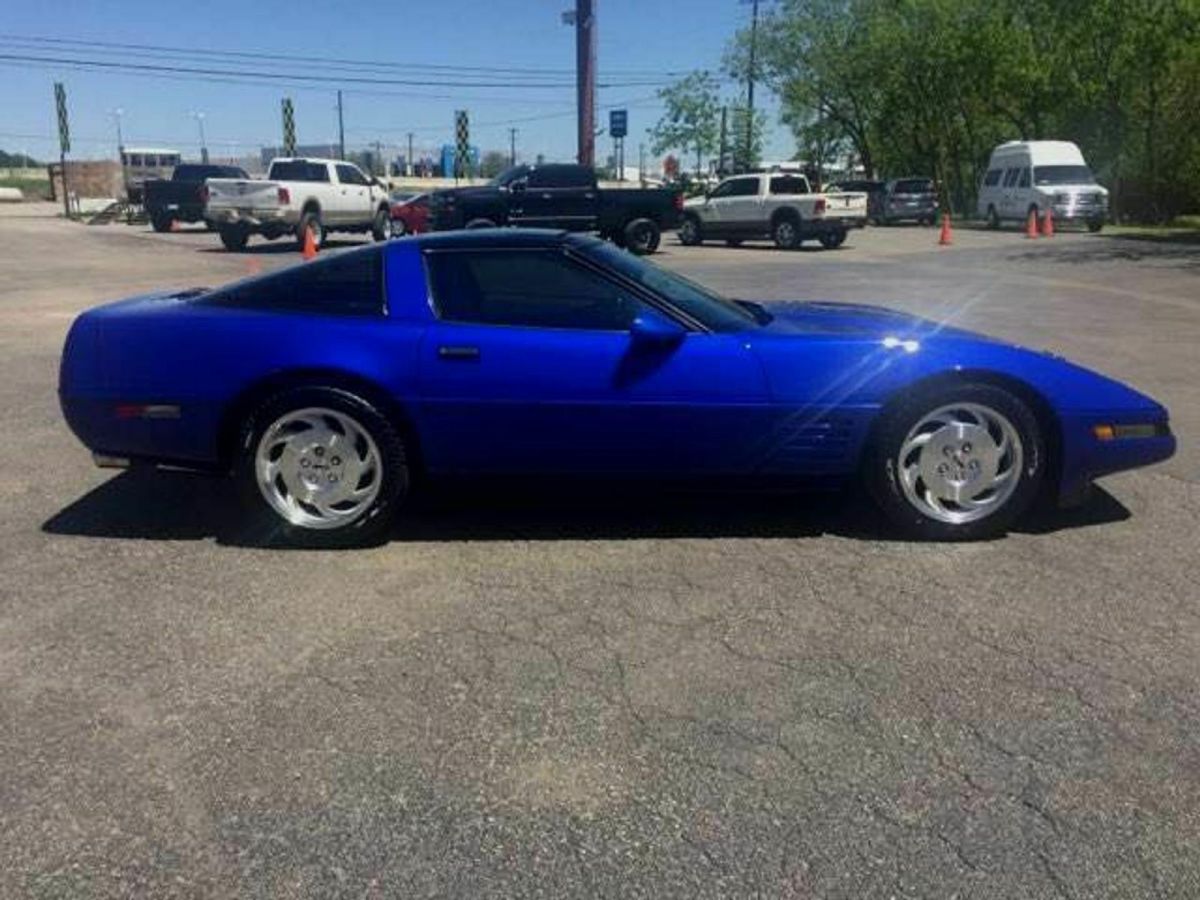 1994 Blue Chevrolet Corvette Coupe