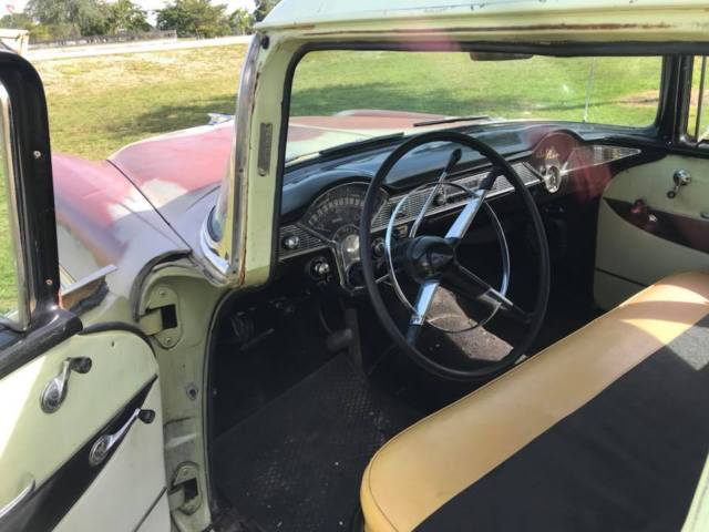 1956 Chevrolet Bel Air/150/210 Sedan
